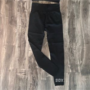 Sarah’s Day x White Fox Active Coffee Date Seamless Leggings Black